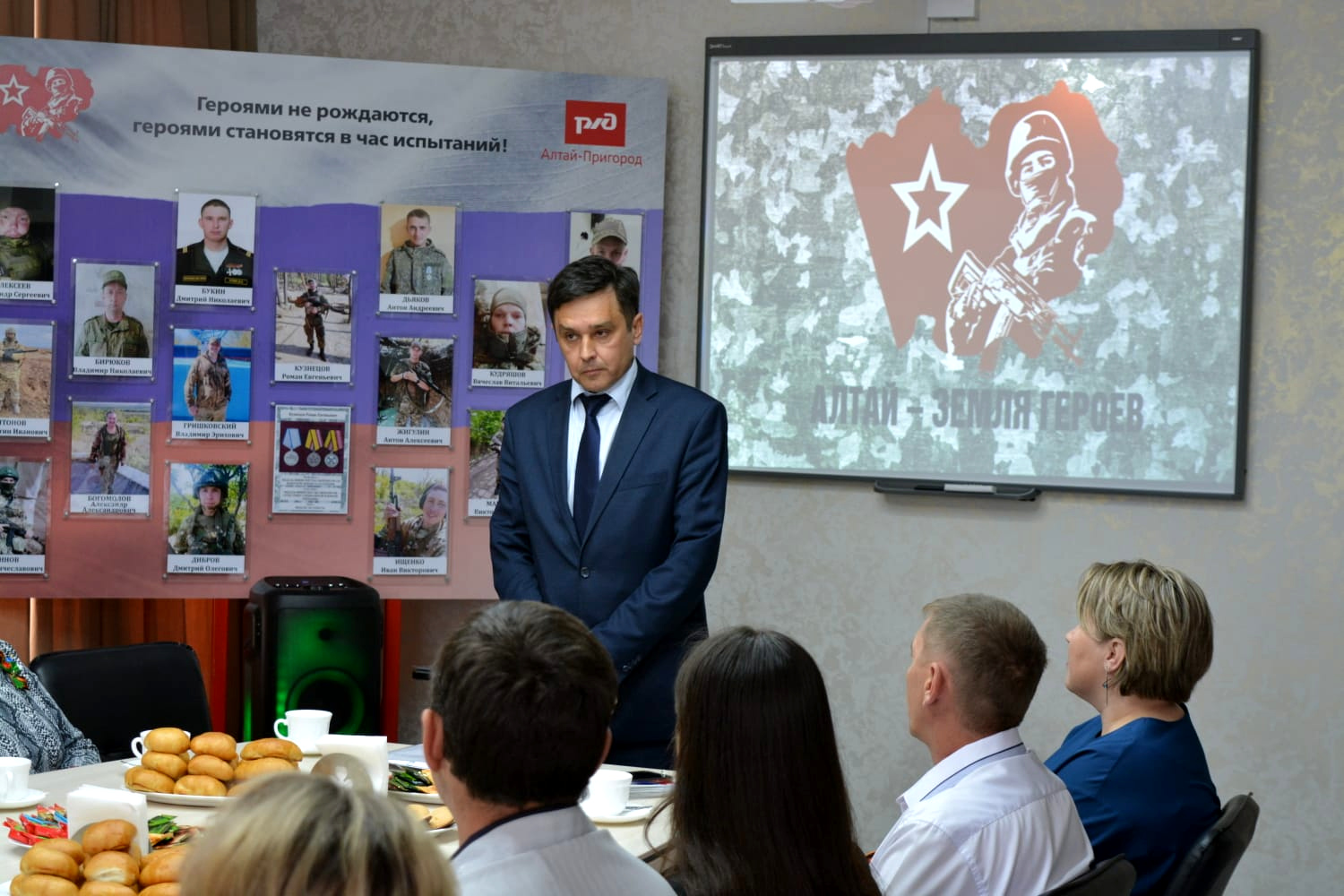 Героями не рождаются, героями становятся в час испытаний!