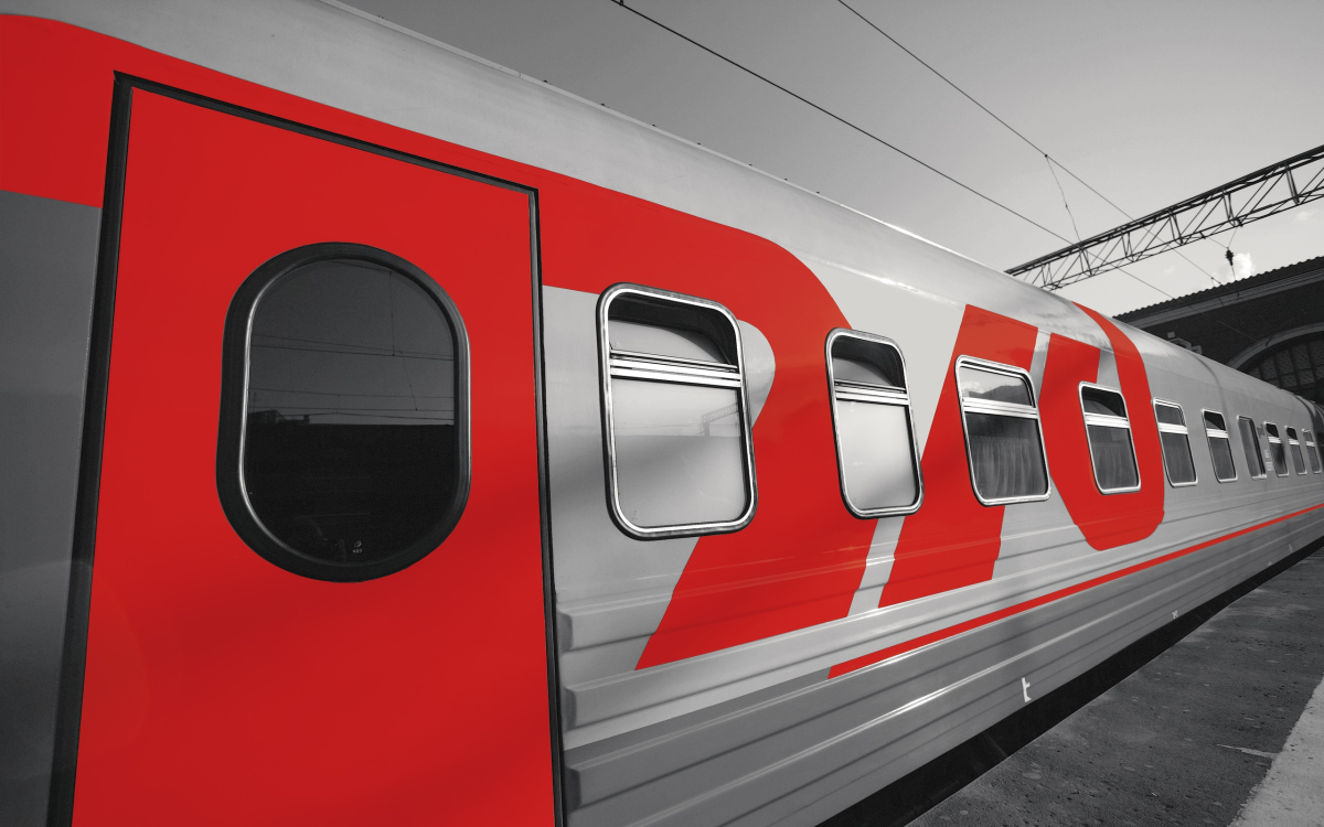 В Алтайском крае в связи с празднованием «Дня народного единства» изменяется расписание пригородных поездов